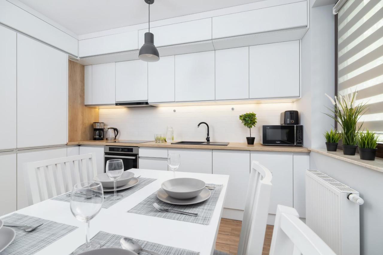 Apartments Cystersow Cracow By Noclegi Renters كراكوفيا المظهر الخارجي الصورة