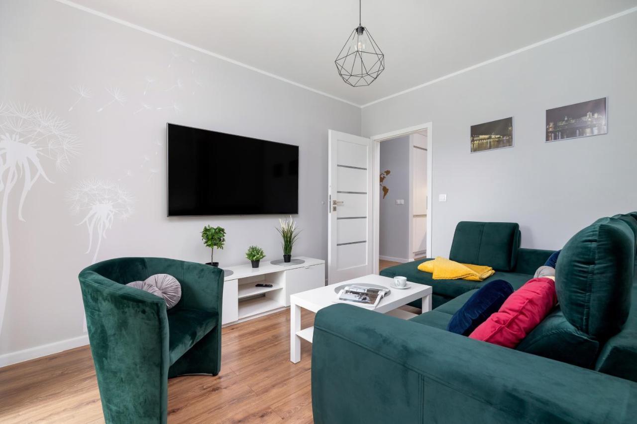 Apartments Cystersow Cracow By Noclegi Renters كراكوفيا المظهر الخارجي الصورة
