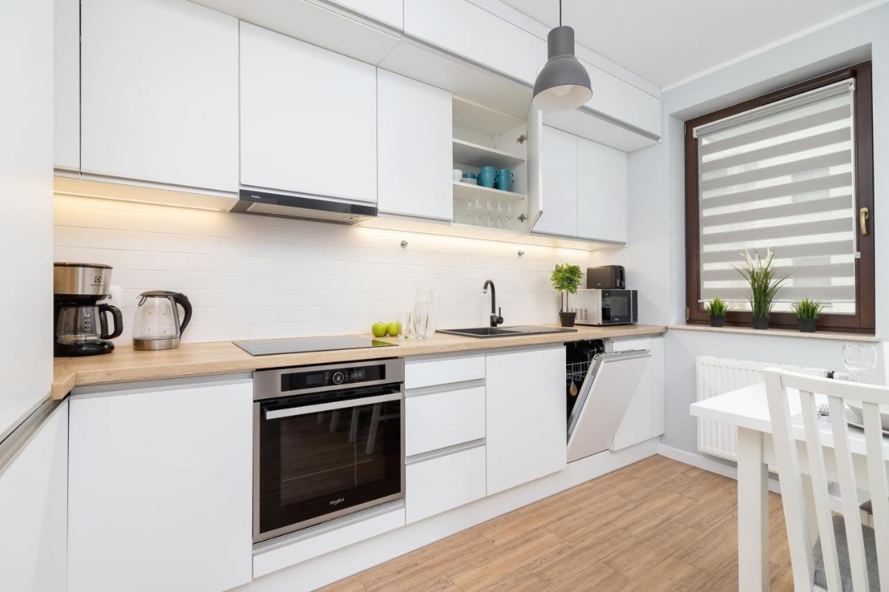 Apartments Cystersow Cracow By Noclegi Renters كراكوفيا المظهر الخارجي الصورة